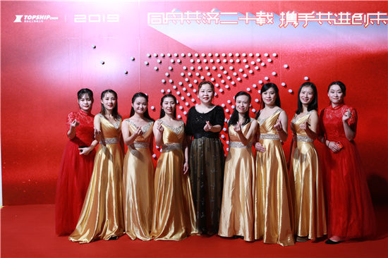 合唱隊(duì)美女們